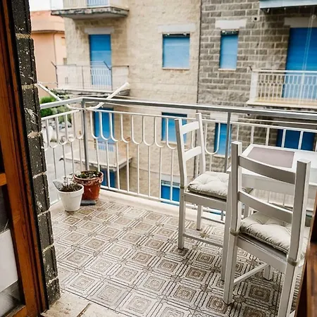 Casa V. Apartment *