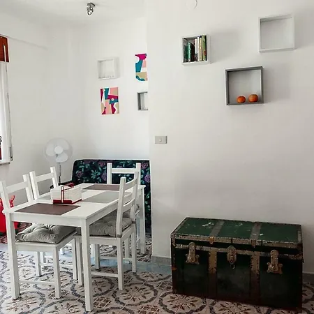 Casa V. Apartment *